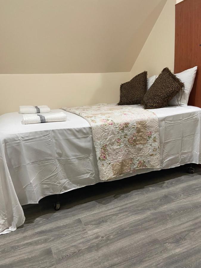 A Comfortable Room New York Exterior foto