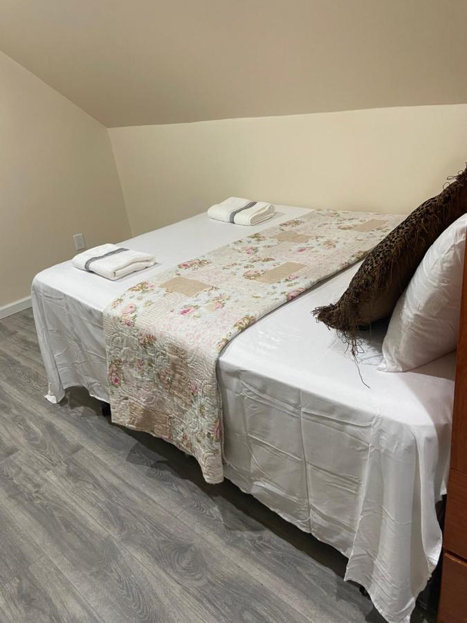 A Comfortable Room New York Exterior foto