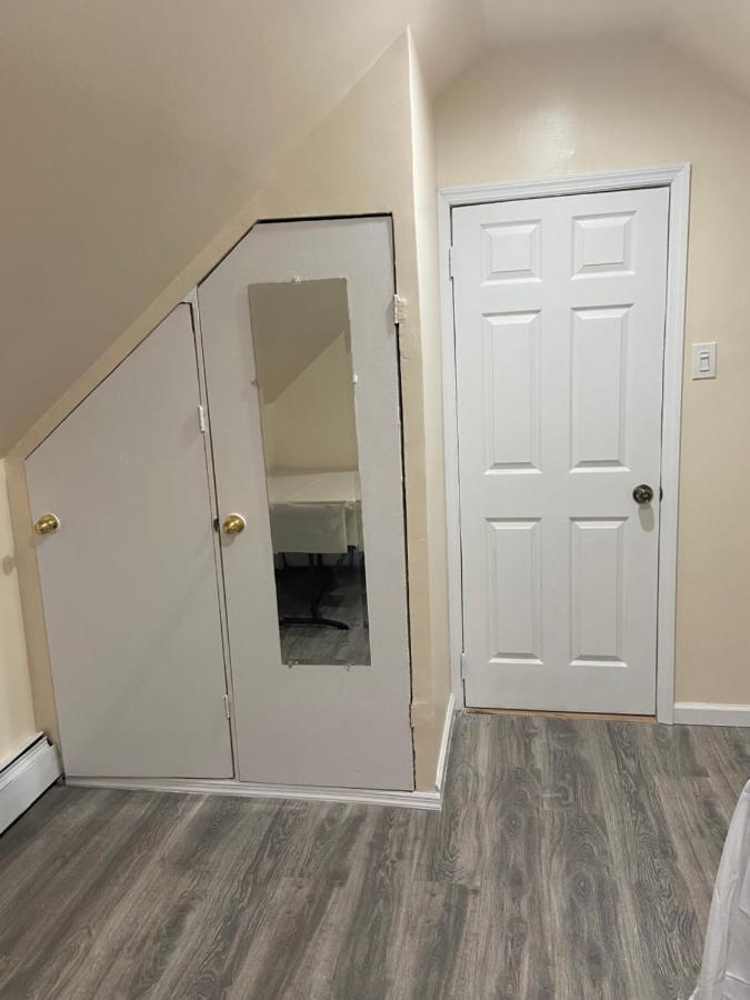 A Comfortable Room New York Exterior foto